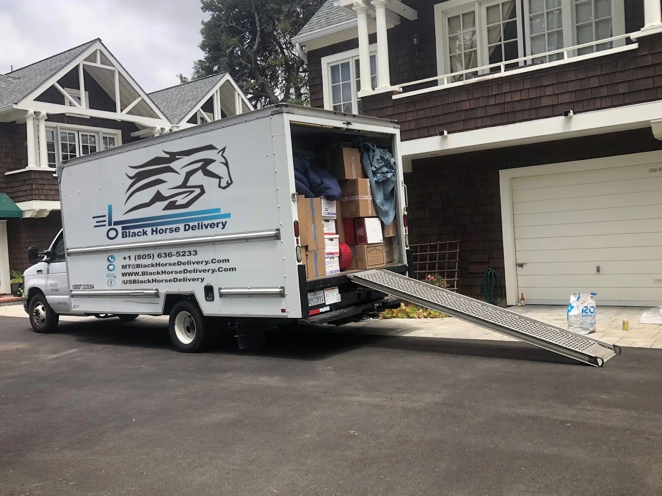 Black Horse Delivery Truck In Santa Barbara County